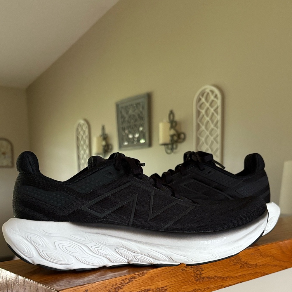 Women’s New Balance 1080